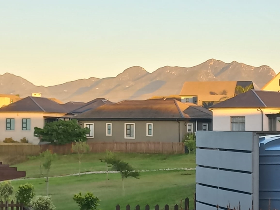 3 Bedroom Property for Sale in Blue Mountain Village Western Cape